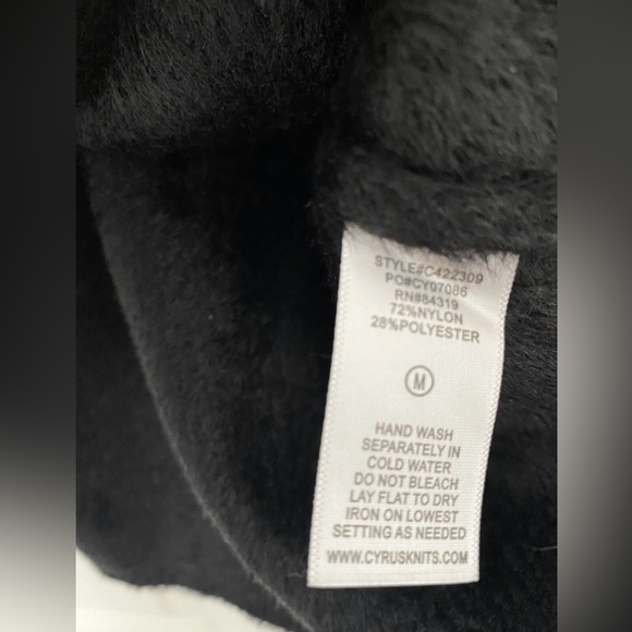 Cyrus Knits New York Black Soft Cardigan Jacket M Nwt - Picture 6 of 7